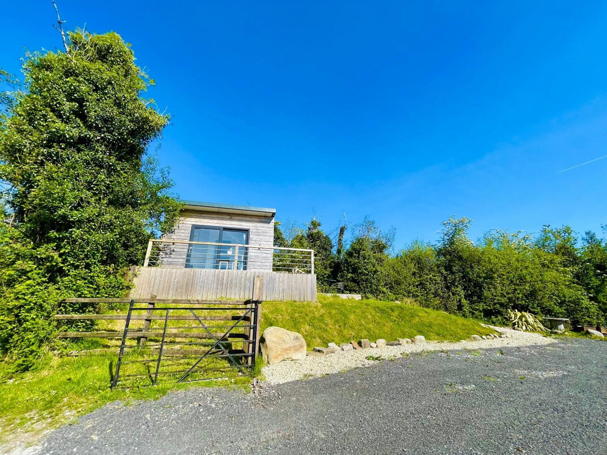 Swan Cabin Swanlinbar Exterior photo